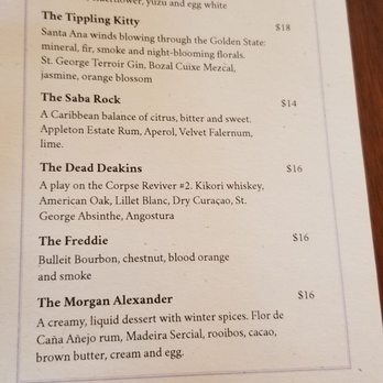 Senia - Cocktail Bars Near Me - Honolulu, Hawaii