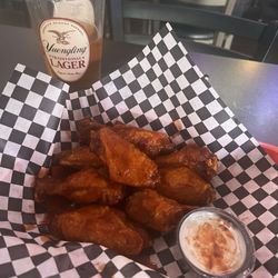 Hot Chicks Wings House - .75 cent wing Wednesday
