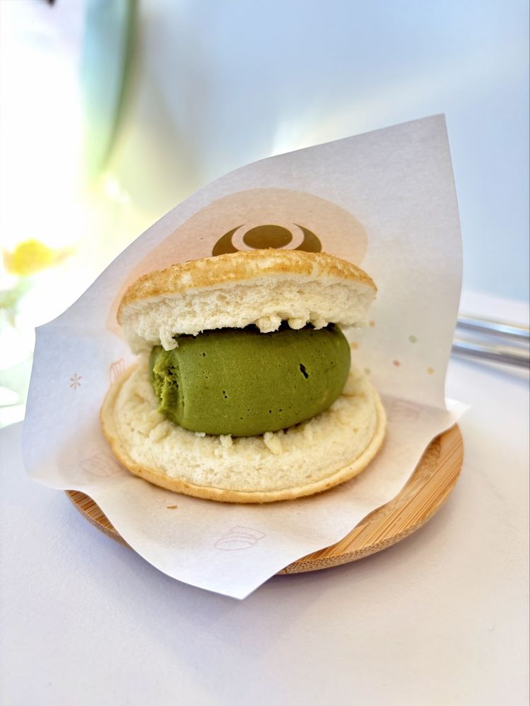 Gram Cafe & Pancakes