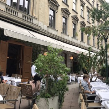 Skopik & Lohn - Outdoor - Austrian Near Me - Vienna, 9 Skopik & Lohn - Outdoor - Austrian Near Me - Vienna, 9
