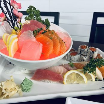 Tokyo - Sashimi and tuna roll - Sushi Bars Near Me - Columbia City, Indiana Tokyo - Sashimi and tuna roll - Sushi Bars Near Me - Columbia City, Indiana