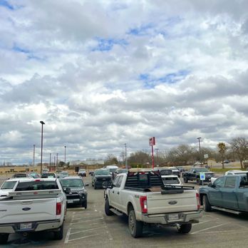 Cooper's Old Time Pit Bar-B-Que - Apparently You must drive a truck to eat barbecue in Texas! - Barbeque Near Me - Austin, Texas Cooper's Old Time Pit Bar-B-Que - Apparently You must drive a truck to eat barbecue in Texas! - Barbeque Near Me - Austin, Texas
