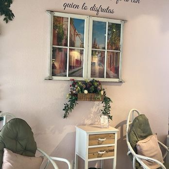 Cafecito Lounge - Coffee & Tea Near Me - Lodi, California