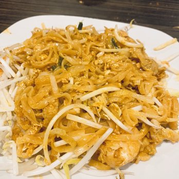 Thai Basil - Shrimp and chicken 51. Pad Thai - Thai Near Me - Fullerton, California