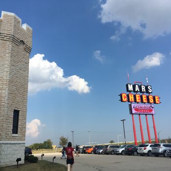 Mars Cheese Castle - Bakeries Near Me - Kenosha, Wisconsin Mars Cheese Castle - Bakeries Near Me - Kenosha, Wisconsin
