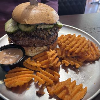 Sully's GastroPub - Burgers Near Me - Idaho Falls, Idaho