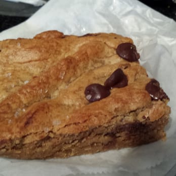 Clementine Bakery - Peanut Butter Blondie - Bakeries Near Me - Brooklyn, New York