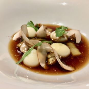 Angle - Smoked Scamorza Cheese Spheres and Ceps Mushrooms - Catalan Near Me - Barcelona, B