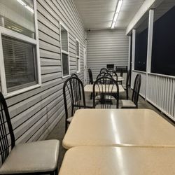 Sycamore of Van Wert - Patio Seating at Sycamore of Van Wert