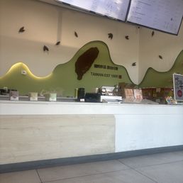 Very good tea and very friendly service!