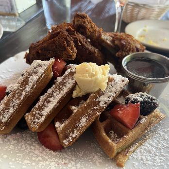 Flamingobaby Kitchen - Caribbean Near Me - Brooklyn, New York