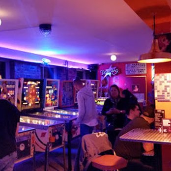 MacFly - Free Games and Pinball at MacFly Bar & Arcade - Bars Near Me - Quebec City, Quebec MacFly - Free Games and Pinball at MacFly Bar & Arcade - Bars Near Me - Quebec City, Quebec