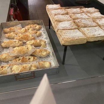 La Famosa - Pastries - Puerto Rican Near Me - Washington, DC, District of Columbia La Famosa - Pastries - Puerto Rican Near Me - Washington, DC, District of Columbia