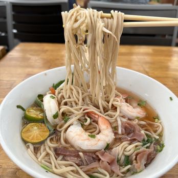 Star Noodle - Asian Fusion Near Me - Lahaina, Hawaii