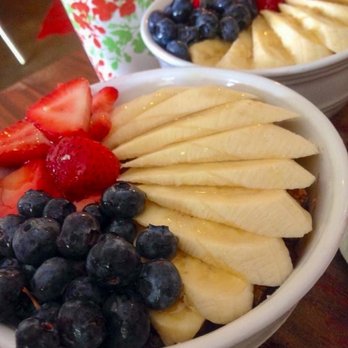 Bogart's Cafe - Breakfast & Brunch Near Me - Honolulu, Hawaii