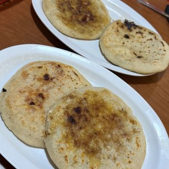 Pupusas Y Tacos Los Reyes - Pupusas - Tacos Near Me - Denver, Colorado