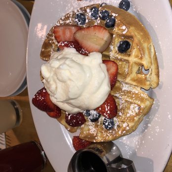 Morgans Restaurant - Brunch Waffle with berries - New American Near Me - Miami, Florida Morgans Restaurant - Brunch Waffle with berries - New American Near Me - Miami, Florida