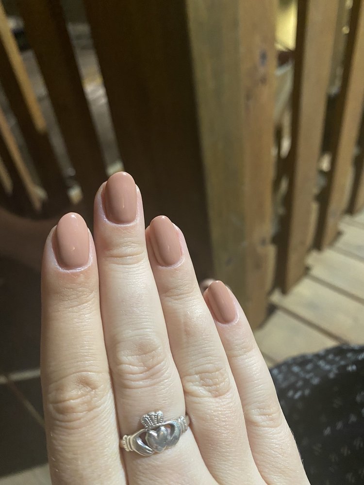 LAKEVIEW NAILS Updated August 2024 74 Photos & 174 Reviews 2941 N