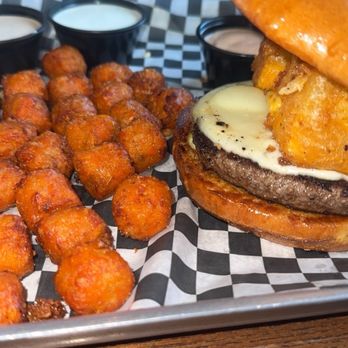 Milwaukee Burger Company - New American Near Me - Wausau, Wisconsin