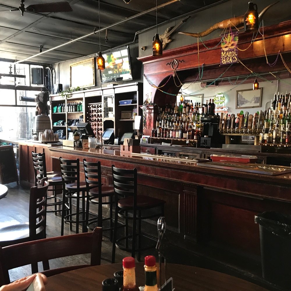 Mac's Place - Love the bar - New American Near Me - Silverton, Oregon Mac's Place - Love the bar - New American Near Me - Silverton, Oregon
