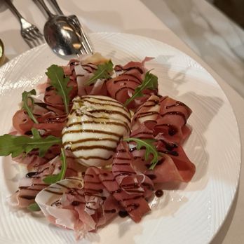 La Noma - Burrata - Steakhouses Near Me - Fort Lee, New Jersey