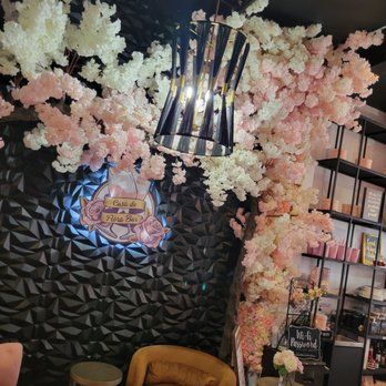 Casa De Flora Bar - Coffee & Tea Near Me - Bloomfield, New Jersey