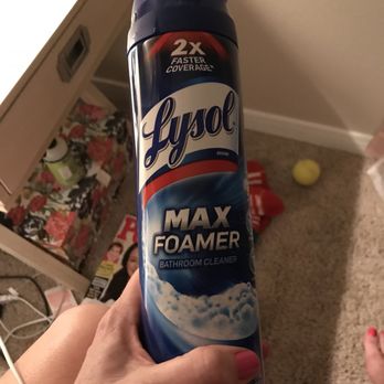 Will-T's Seafood - a hand holding a can of lyso max foamer - Seafood Near Me - Beaumont, Texas Will-T's Seafood - a hand holding a can of lyso max foamer - Seafood Near Me - Beaumont, Texas