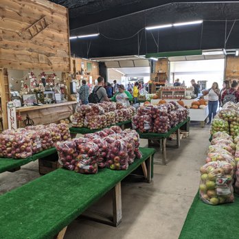 Justus Orchard - Apples for days. - Fruits & Veggies Near Me - Hendersonville, North Carolina