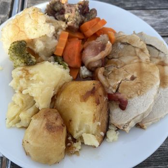 Nant Gwrtheyrn - Dinner - Language Schools Near Me