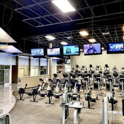 Avalon Athletic Club - Cardio section!