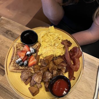 Brugada Kitchen and Bar - Breakfast & Brunch Near Me - Nashville, Tennessee Brugada Kitchen and Bar - Breakfast & Brunch Near Me - Nashville, Tennessee