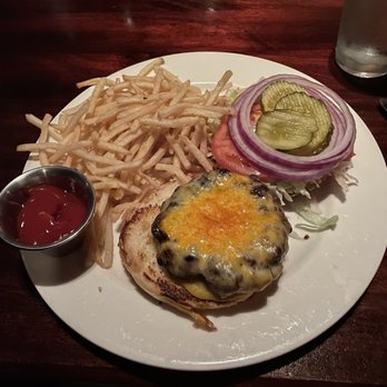Glenwood's - The Stanford Cheeseburger - American Near Me - Columbia, Maryland