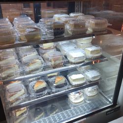 Sabrosito Restaurant - Deserts ( Postres )