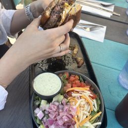 Drunken girly burger