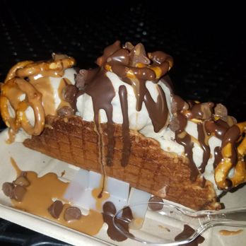 Taco Sweets - Ice Cream Tacos - Cookie ice cream taco - Desserts Near Me - Austin, Texas Taco Sweets - Ice Cream Tacos - Cookie ice cream taco - Desserts Near Me - Austin, Texas