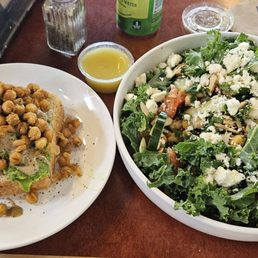 Avocado toast (no bacon onion jam) and Mediterranean Chickpea Salad (no rice). Deeeelucious! Avocado toast (no bacon onion jam) and Mediterranean Chickpea Salad (no rice). Deeeelucious!