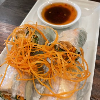 Chalit's Thai Bistro - Fresh Summer Rolls - Thai Near Me - Mechanicsburg, Pennsylvania Chalit's Thai Bistro - Fresh Summer Rolls - Thai Near Me - Mechanicsburg, Pennsylvania