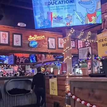 Texas Roadhouse - Inside - Barbeque Near Me - Tracy, California Texas Roadhouse - Inside - Barbeque Near Me - Tracy, California