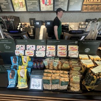 Starbucks - Coffee & Tea Near Me - Rockville, Maryland