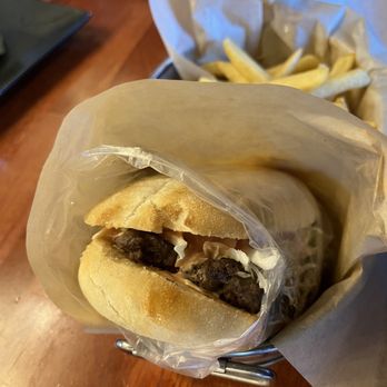 Chimiking - Chimi Burger - Dominican Near Me - Kissimmee, Florida