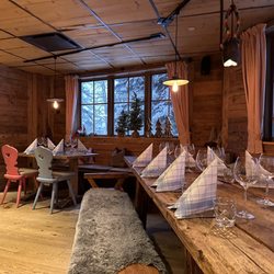 Almresi Vail