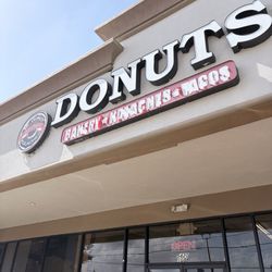Mr Donut-Kolaches & Bakery
