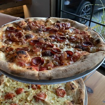 Britesmith Brewing - Williamsville - Meat lovers pizza - Pizza Near Me - Williamsville, New York Britesmith Brewing - Williamsville - Meat lovers pizza - Pizza Near Me - Williamsville, New York