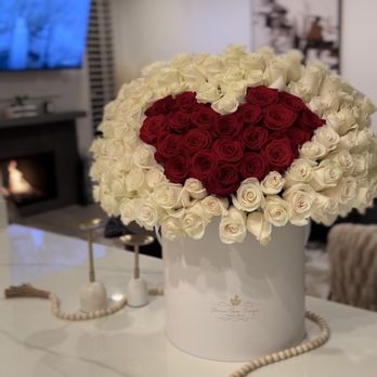 Glamour Flower Boutique - Florists Near Me Glamour Flower Boutique - Florists Near Me