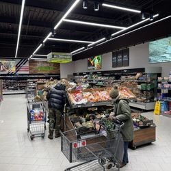 ALDI - Produce area