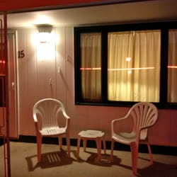 Scotty's Motel - Patio furniture