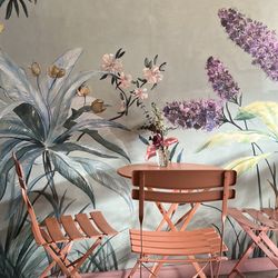Bloombar - chairs and wallpaper