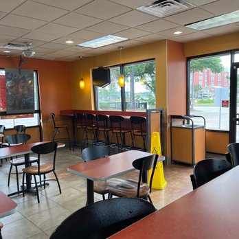 Jack in the Box - Fast Food Near Me - Houston, Texas