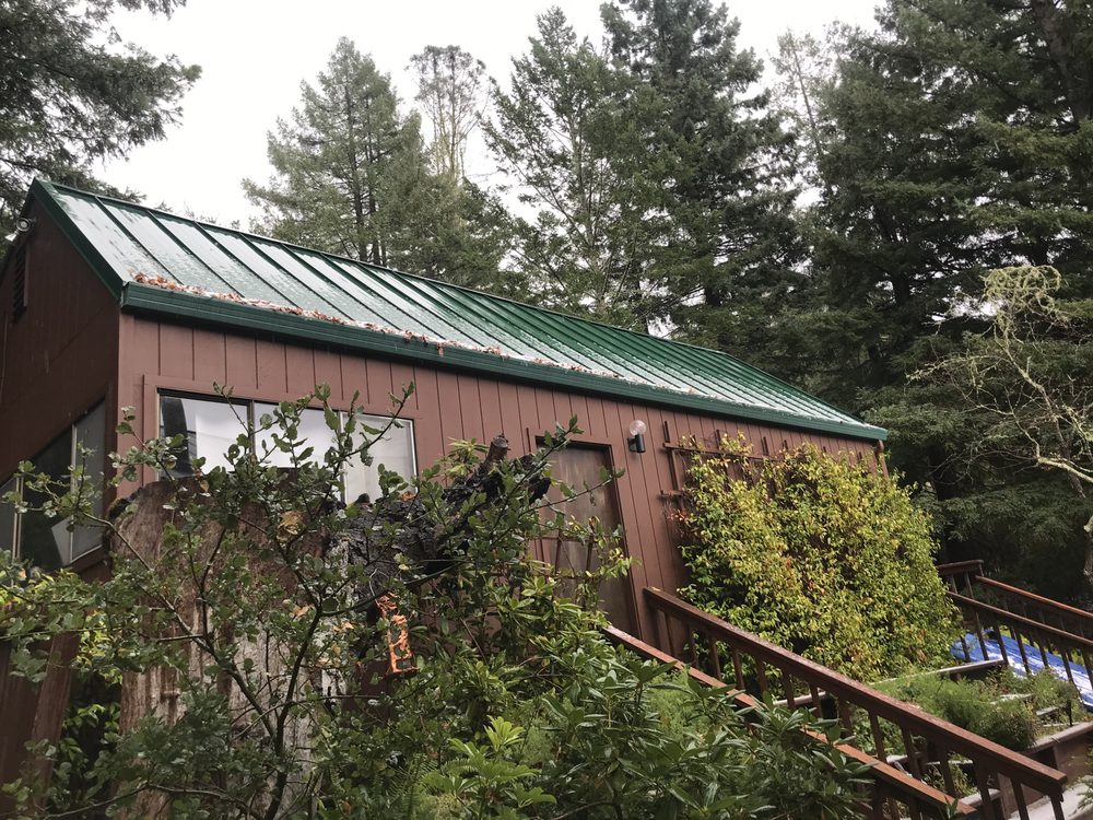 Slide of Victor A. Lopez Roofing