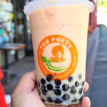 Quickly - Fresh papaya smoothie with boba - Coffee & Tea Near Me - Los Angeles, California